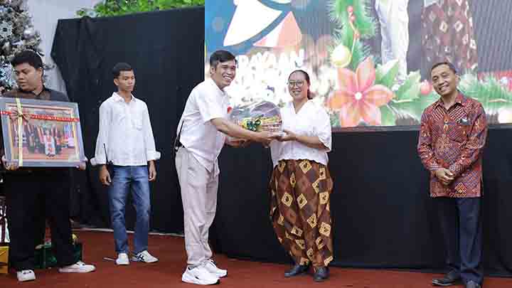 gallery warta, Perayaan Natal Keluarga Besar GKJ Baki 2024 , gereja kristen jawa, gkj, gkj baki, gereja kristen jawa baki, baki, sukoharjo, gkj klasis sukoharjo, klasis sukoharjo, klasis, sinode gkj, sinode 